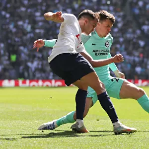 Intense Battle: Tottenham Hotspur vs. Brighton and Hove Albion - Premier League Rivalry (16APR22)