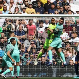 Intense Premier League Clash: Tottenham Hotspur vs. Brighton and Hove Albion (16APR22) Intense Premier League Clash: Tottenham Hotspur vs. Brighton and Hove Albion (16APR22)
