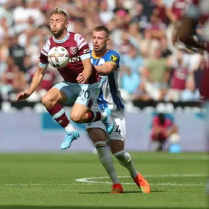 Intense Premier League Clash: West Ham United vs. Brighton and Hove Albion (21AUG22)