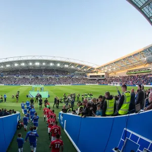 Intense Premier League Showdown: Brighton & Hove Albion vs Manchester United (04MAY18)