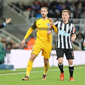 Murray vs Ritchie: Intense Moment from Newcastle United vs Brighton and Hove Albion (30DEC17)