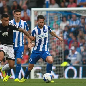 Oliver Norwood in Action: Brighton & Hove Albion vs. Brentford, EFL Sky Bet Championship (10SEP16) Oliver Norwood in Action: Brighton & Hove Albion vs. Brentford, EFL Sky Bet Championship (10SEP16)