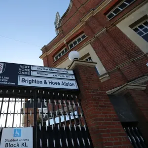 Pre-Match Atmosphere: Brighton and Hove Albion vs. Fulham at Craven Cottage (02.01.17) Pre-Match Atmosphere: Brighton and Hove Albion vs. Fulham at Craven Cottage (02.01.17)