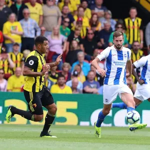 Propper in Action: Watford vs. Brighton & Hove Albion, Premier League (11th August 2018)