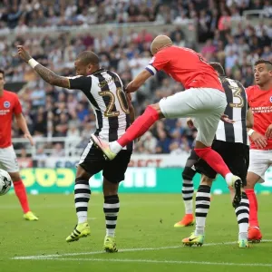 Sky Bet Championship Showdown: Newcastle United vs. Brighton and Hove Albion at St. James Park (27-08-2016) Sky Bet Championship Showdown: Newcastle United vs. Brighton and Hove Albion at St. James Park (27-08-2016)