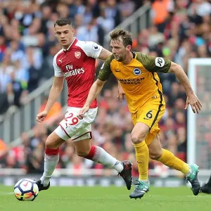 Stephens vs Xhaka: Intense Midfield Battle at Emirates Stadium - Arsenal vs Brighton and Hove Albion (01OCT17) Stephens vs Xhaka: Intense Midfield Battle at Emirates Stadium - Arsenal vs Brighton and Hove Albion (01OCT17)
