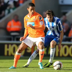 Thomas Ince vs. Will Buckley: Intense Moment from Blackpool vs. Brighton & Hove Albion, 2012 Thomas Ince vs. Will Buckley: Intense Moment from Blackpool vs. Brighton & Hove Albion, 2012
