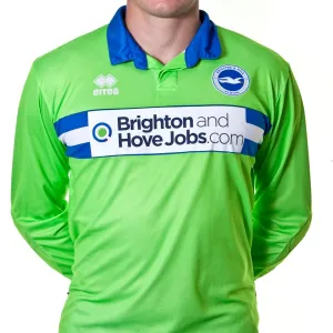 Tomasz Kuszczak: Brighton and Hove Albion FC's Formidable Goalkeeper