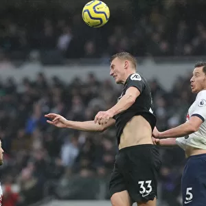 Tottenham Hotspur vs. Brighton and Hove Albion: A Premier League Battle at Spurs Stadium (26DEC19)