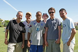 Images Dated 21st July 2010: Bennett with Fans Portugal 21JUL10 8770