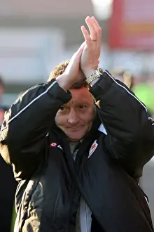 Brighton & Hove Albion 08-09 Away: Swindon Town - A Nod to Past Glories
