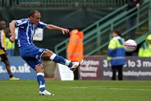 Images Dated 11th September 2010: Brighton & Hove Albion: 2010-11 Home Season - MK Dons Game