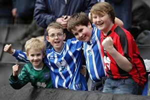 Images Dated 15th March 1984: Brighton & Hove Albion Away at MK Dons: 2010-11 Season