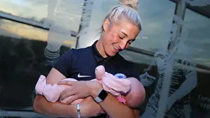 Brighton & Hove Albion FC: 2018 Player Signing Event - Autograph Session with the Team
