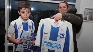 Brighton & Hove Albion FC: 2019/20 Season - Neal Maupay, Dale Stephens, Aaron Connolly, and Adam Webster Sign Autographs at Amex Stadium