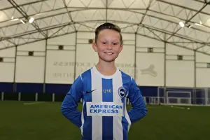 Brighton & Hove Albion FC U10 Academy Team - Season 2015-16: Thumbs Up for Thursday's Headshot Session