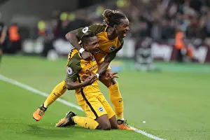 Brighton and Hove Albion: Izquierdo and Bong Celebrate 2-0 Goal Against West Ham United (Premier League 2017)
