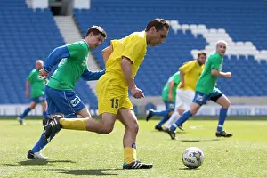 Brighton And Hove Albion Play on Pitch APR15: 07 Play on Pitch 30APR15 PM