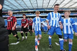 Images Dated 30th April 2015: Brighton & Hove Albion: Play on the Pitch - APRIL 30, 2015 (EVE)