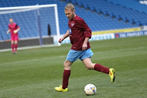 Brighton & Hove Albion: Playing on the Pitch (April 29, 2015)