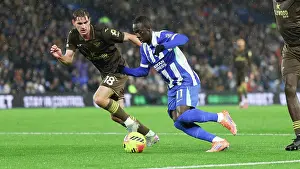 Weaves His Way Through Prints: Brighton and Hove Albion v Brentford
Premier League
22NOV25