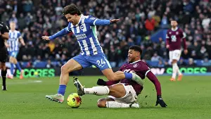 Evades A Challenge Prints: Brighton and Hove Albion v Burnley
Premier League
03JAN26