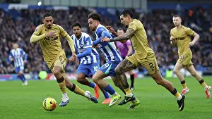 Weaves His Way Through Prints: Brighton and Hove Albion v Crystal Palace
Premier League
08FEB26