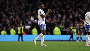 Clapping Prints: Brighton and Hove Albion v Everton Premier League 25JAN25