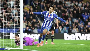 Scores A Goal 3 0 Prints: Brighton and Hove Albion v Leeds United
Premier League
01NOV25