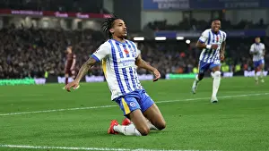 Shoots At Goal Prints: Brighton and Hove Albion v Manchester City Premier League 09NOV24
