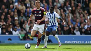 Newcastle United Defender Dan Burn 33 Prints: Brighton and Hove Albion v Newcastle United Premier League 04MAY25