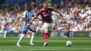Newcastle United Defender Dan Burn 33 Prints: Brighton and Hove Albion v Newcastle United Premier League 04MAY25
