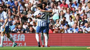 Scores A Goal 1 0 Prints: Brighton and Hove Albion v Villarreal CF Pre Season Friendly 10AUG24