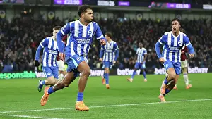 Scores A Goal 1 1 Prints: Brighton and Hove Albion v West Ham United
Premier League
07DEC25