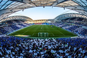 Brighton and Hove Albion vs. Nottingham Forest: EFL Sky Bet Championship Showdown at American Express Community Stadium (August 12, 2016)