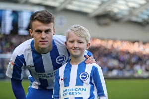 Brighton and Hove Albion vs. Queens Park Rangers: A Fierce EFL Sky Bet Championship Clash at American Express Community Stadium (27DEC16)