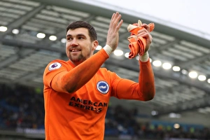Brighton and Hove Albion vs. Arsenal: Premier League Showdown at American Express Community Stadium (04MAR18)