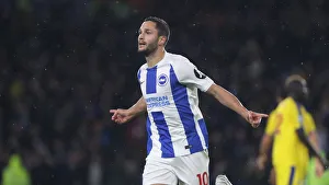 Brighton and Hove Albion vs. Crystal Palace: A Premier League Clash at American Express Community Stadium (December 4, 2018)