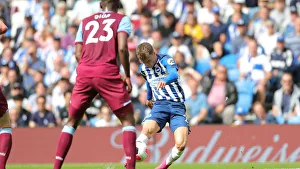Brighton and Hove Albion vs. West Ham United: Premier League Showdown at American Express Community Stadium (17th August 2019)