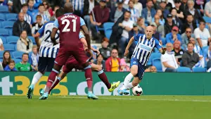 Brighton and Hove Albion vs. West Ham United: Premier League Showdown at American Express Community Stadium (17th August 2019)