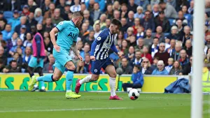 Brighton and Hove Albion vs. Tottenham Hotspur: Premier League Showdown at American Express Community Stadium (05OCT19)