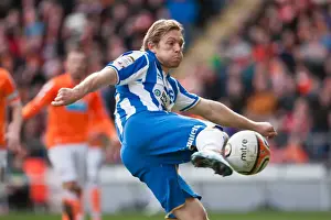 Brighton & Hove Albion vs. Blackpool: 2011-12 Away Game Highlights (Blackpool)