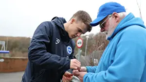 Brighton and Hove Albion vs. Everton: A Premier League Battle at American Express Community Stadium (29DEC18)