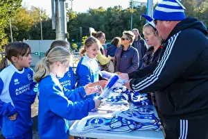 Gillingham Prints: Brighton & Hove Albion vs Gillingham: Women's Football Match, 2013-14 Season
