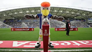 Brighton & Hove Albion vs. Grimsby Town: FA Cup Quarter-Final Showdown (2022/23)
