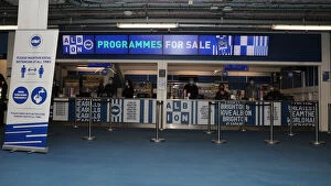 Images Dated 18th May 2021: Brighton & Hove Albion vs Manchester City: Premier League Battle at American Express Community