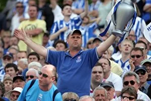 Images Dated 23rd April 2011: Brighton & Hove Albion vs Southampton: 2010-11 Home Game