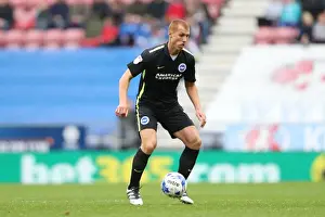 Brighton & Hove Albion vs. Wigan Athletic: October 22, 2016 - Season 2016-17: A Battle on the Football Field
