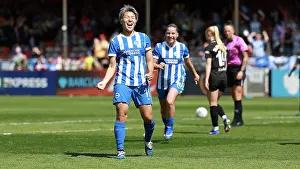 Scores A Goal 2 1 Prints: Brighton and Hove Albion Women v Manchester City Women
Premier League
25APR26