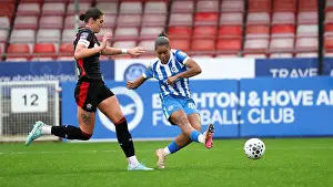Goes Close Prints: Brighton and Hove Albion Women v Southampton Women
Subway League Cup
19OCT25